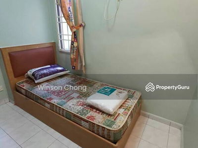 Azuria Condominium, Malaysia Azuria Condominium, Malaysia