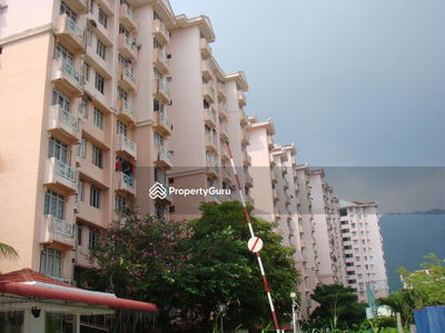 Azuria Condominium, Malaysia Azuria Condominium, Malaysia