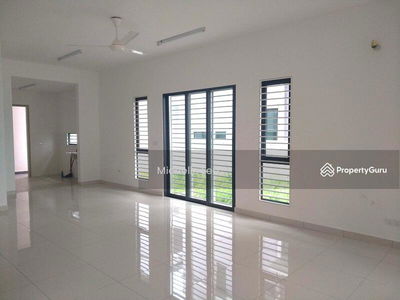 Periwinkle @ Bandar Rimbayu, Malaysia Periwinkle @ Bandar Rimbayu, Malaysia