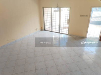 Puchong utama @ corner for rent, Malaysia Puchong utama @ corner for rent, Malaysia