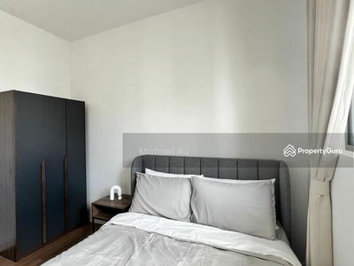 M Vertica, Malaysia M Vertica, Malaysia