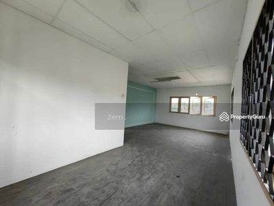 1.5 sty Bungalow at Greentown area, Malaysia 1.5 sty Bungalow at Greentown area, Malaysia