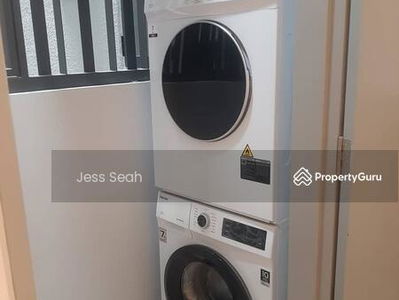 M Vertica, Malaysia M Vertica, Malaysia