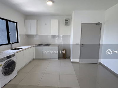 Huni D' @ Eco Ardence, Malaysia Huni D' @ Eco Ardence, Malaysia