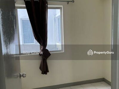 D'aman Crimson, Malaysia D'aman Crimson, Malaysia