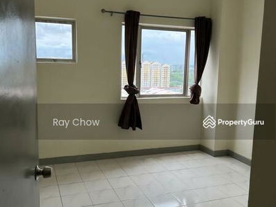 D'aman Crimson, Malaysia D'aman Crimson, Malaysia