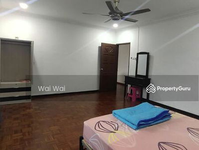 Air Putih Kuantan, Malaysia Air Putih Kuantan, Malaysia