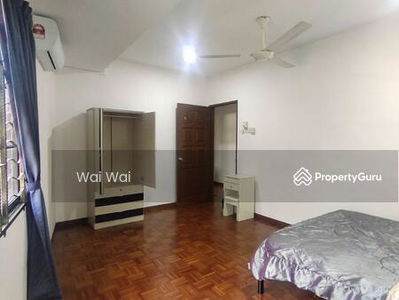 Air Putih Kuantan, Malaysia Air Putih Kuantan, Malaysia