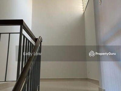 Puteri 12, Malaysia Puteri 12, Malaysia