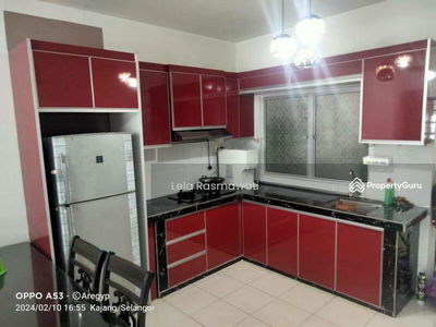 Puncak Hijauan, Malaysia Puncak Hijauan, Malaysia