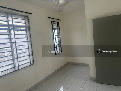 Jalan Laman Setia 2/12, Setia Eco Garden, Malaysia Jalan Laman Setia 2/12, Setia Eco Garden, Malaysia