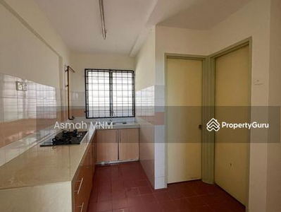 Pangsapuri Putra Damai Putrajaya, Malaysia Pangsapuri Putra Damai Putrajaya, Malaysia