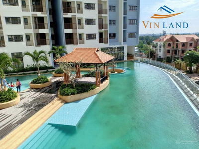 Topaz Twins, Vietnam Topaz Twins, Vietnam