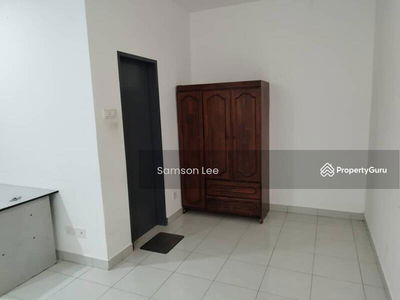 Sari Alamanda Parkland @ Sungai Choh Rawang, Malaysia Sari Alamanda Parkland @ Sungai Choh Rawang, Malaysia