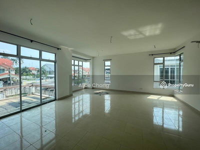 Bandar Putra, Kulai (Gate C), Malaysia Bandar Putra, Kulai (Gate C), Malaysia