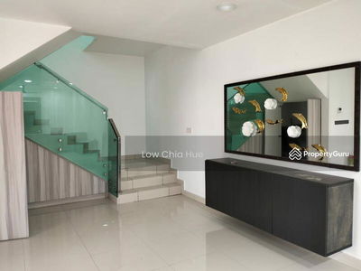 2.5 Storey Semi D Taman Nusa Idaman 5, Malaysia 2.5 Storey Semi D Taman Nusa Idaman 5, Malaysia