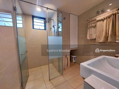 Periwinkle @ Bandar Rimbayu, Malaysia Periwinkle @ Bandar Rimbayu, Malaysia