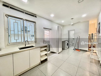 Guarded - flatline layout, Malaysia Guarded - flatline layout, Malaysia