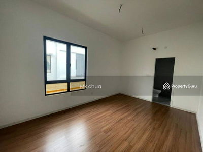 Jovita, Malaysia Jovita, Malaysia