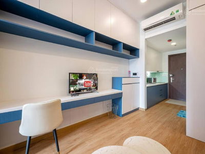 River Gate, Vietnam River Gate, Vietnam