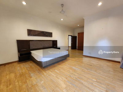 Beverly Row, Malaysia Beverly Row, Malaysia