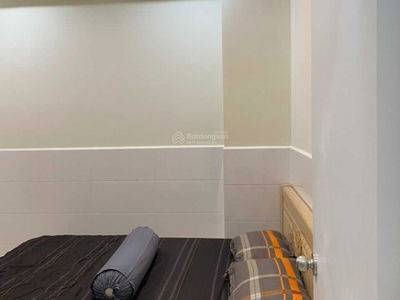 Topaz Elite, Vietnam Topaz Elite, Vietnam