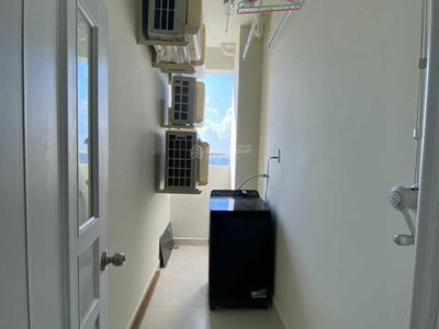 Topaz Elite, Vietnam Topaz Elite, Vietnam