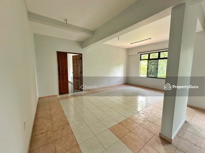 Riverria Condovilla, Malaysia Riverria Condovilla, Malaysia