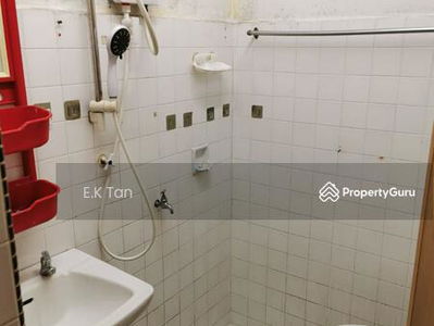 Taman Perling Double Storey, Malaysia Taman Perling Double Storey, Malaysia