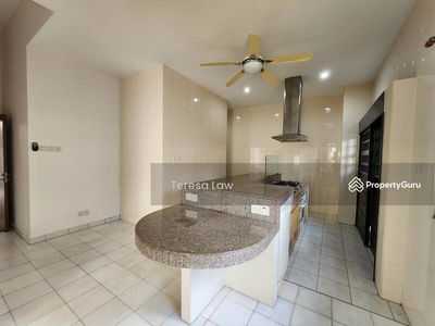 Bukit Gita Bayu, Malaysia Bukit Gita Bayu, Malaysia