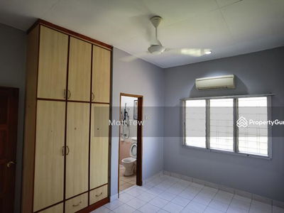 KOTA KEMUNING, Malaysia KOTA KEMUNING, Malaysia