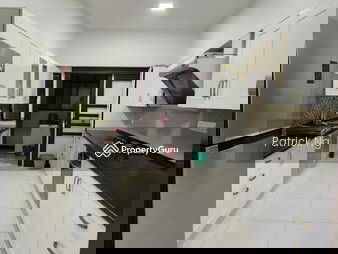 Nadia Parkhomes, Malaysia Nadia Parkhomes, Malaysia