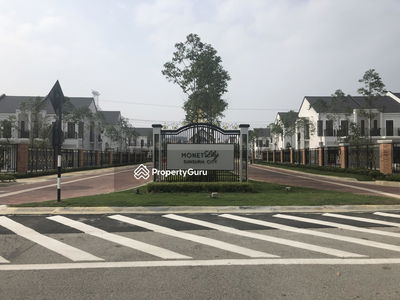 Monet Lily @ Monet Residences Sunsuria City, Malaysia Monet Lily @ Monet Residences Sunsuria City, Malaysia