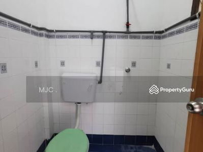 Corner 2nd floor Shop Apartment RM 550 @ Taman Sentosa , Klang, Malaysia Corner 2nd floor Shop Apartment RM 550 @ Taman Sentosa , Klang, Malaysia