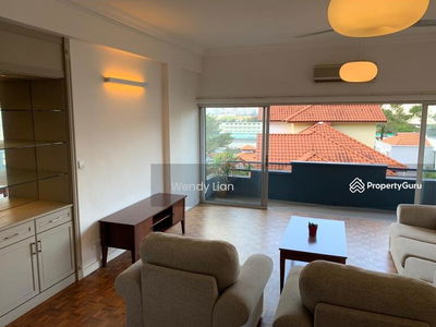 Earl Courts, Malaysia Earl Courts, Malaysia