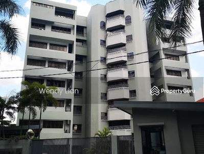 Merak Kayangan Court, Malaysia Merak Kayangan Court, Malaysia