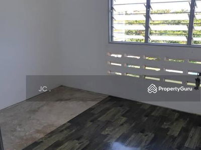 Flat Taman Asa Jaya, Malaysia Flat Taman Asa Jaya, Malaysia