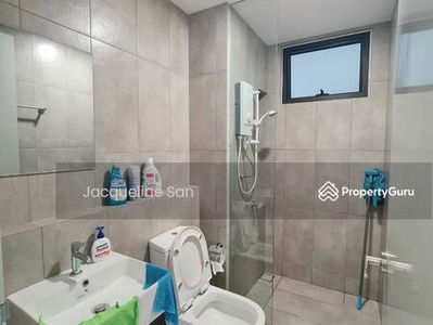 Emerald 9, Malaysia Emerald 9, Malaysia