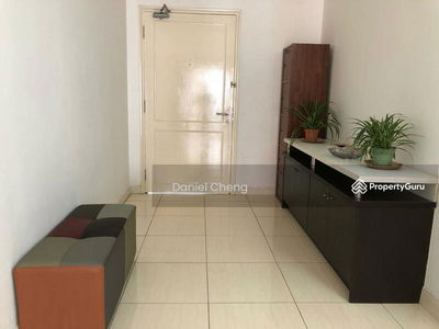 Move-in Condition Corner Unit on Mid Floor with Partial KL City View, Malaysia Move-in Condition Corner Unit on Mid Floor with Partial KL City View, Malaysia