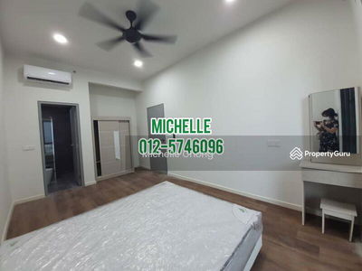 Suasana @ Utropolis, Malaysia Suasana @ Utropolis, Malaysia