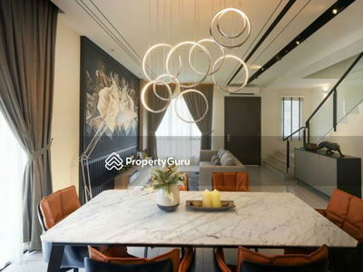 M Aruna, Malaysia M Aruna, Malaysia