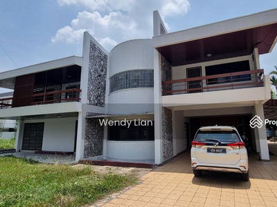 Persiaran Ampang Hilir, Taman U Thant, Kuala Lumpur, Malaysia Persiaran Ampang Hilir, Taman U Thant, Kuala Lumpur, Malaysia