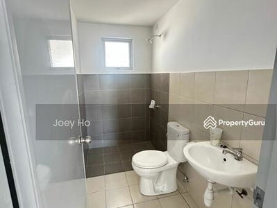 Kiara Kasih, Malaysia Kiara Kasih, Malaysia