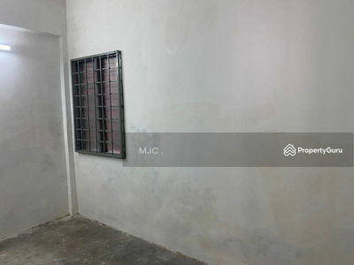 1st floor Shop Apartment RM 350 @ Taman Sentosa , Klang, Malaysia 1st floor Shop Apartment RM 350 @ Taman Sentosa , Klang, Malaysia