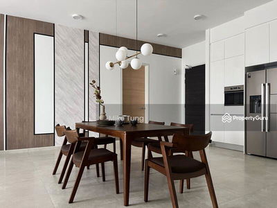 Trinity Pentamont, Malaysia Trinity Pentamont, Malaysia