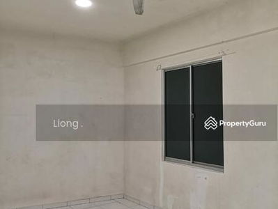 The Golden Triangle, Malaysia The Golden Triangle, Malaysia