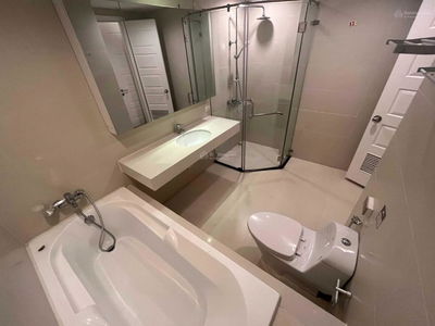 Quang Khanh Street, Vietnam Quang Khanh Street, Vietnam