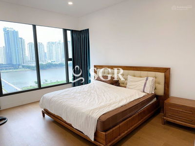 The River Thủ Thiêm, Vietnam The River Thủ Thiêm, Vietnam