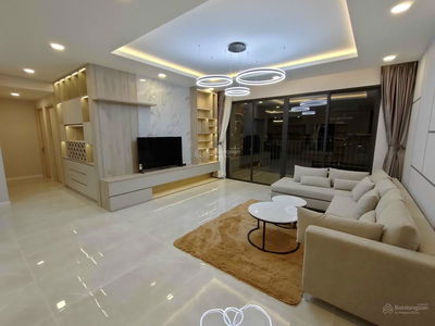 Urban Hill Urban Hill