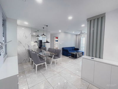 Sunrise City, Vietnam Sunrise City, Vietnam